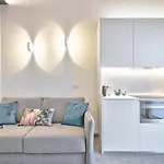 Apartamento Modern Art In *